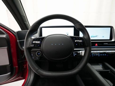 Used 2024 Hyundai Ioniq 6 SEL image 3