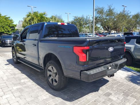 Used 2024 Ford F150 Lightning Flash image 2