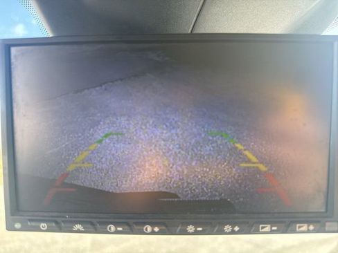 Used 2019 Ford Transit 250 Base image 9