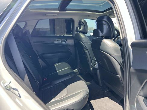 Used 2023 Kia Sportage SX FWD image 34