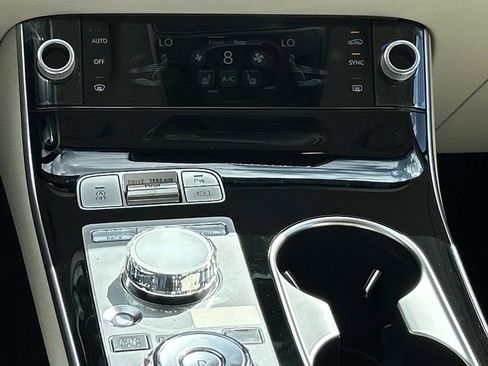 New 2026 Genesis GV70 2.5T image 26