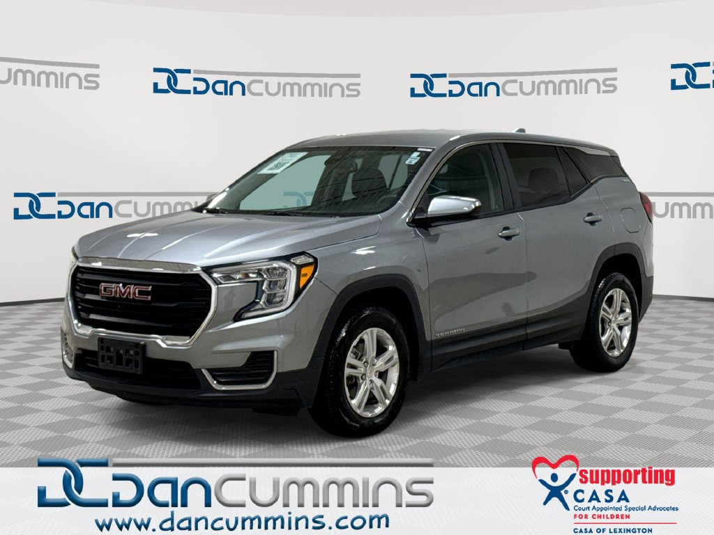 Used 2024 GMC Terrain SLE AWD/4WD image 1