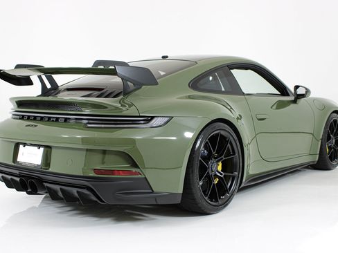 Used 2022 Porsche 911 GT3 RWD image 3
