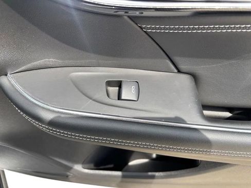 Used 2023 Buick Envision Essence w/ Sport Touring Package FWD image 26