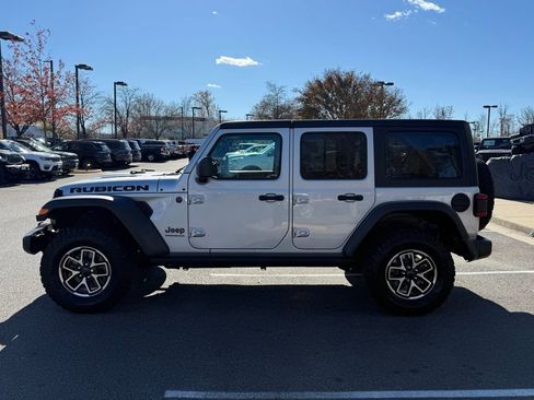 Certified 2024 Jeep Wrangler Unlimited Rubicon w/ Technology Group image 9