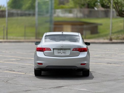 Used 2013 Acura ILX w/ Premium Package FWD image 6