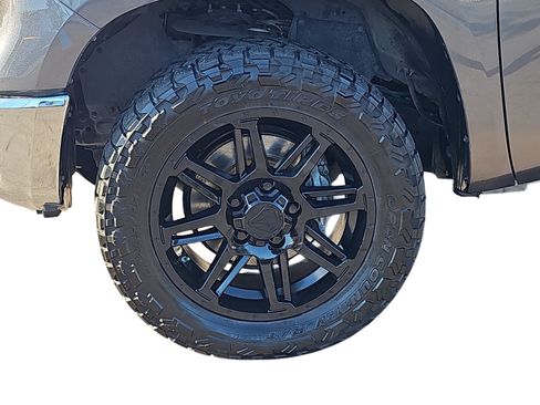Used 2019 Toyota Tundra SR5 AWD/4WD image 26