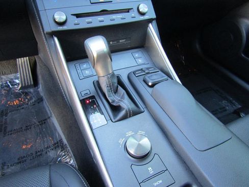 Used 2015 Lexus IS 350 image 20