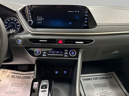Used 2023 Hyundai Sonata SEL w/ Cargo Package image 18
