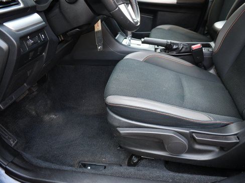 Used 2017 Subaru Crosstrek 2.0i Premium AWD/4WD image 15