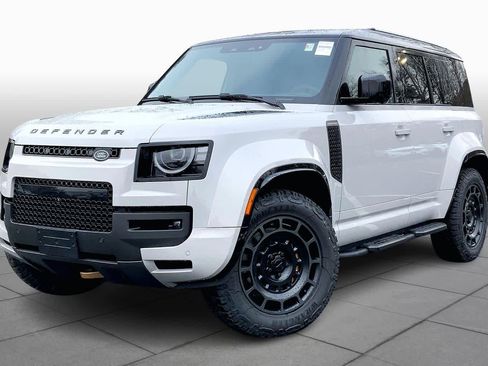 New 2026 Land Rover Defender 110 AWD/4WD image 1