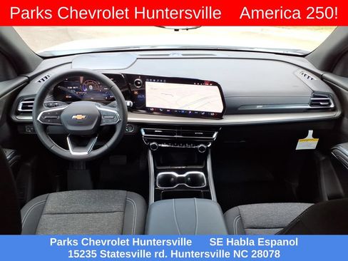 New 2026 Chevrolet Traverse LT w/ Driver Confidence Package FWD image 23