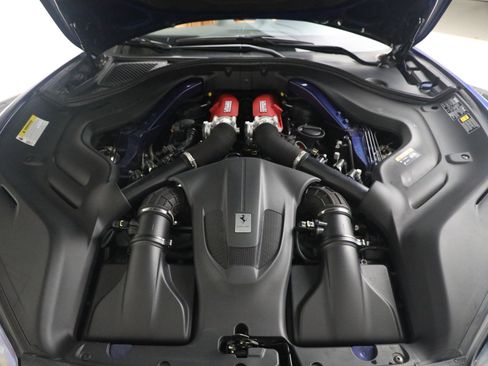 Certified 2020 Ferrari Portofino image 36