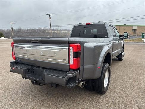 Certified 2024 Ford F350 Platinum image 4