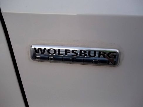 Used 2014 Volkswagen Passat 1.8T Wolfsburg Edition FWD image 22