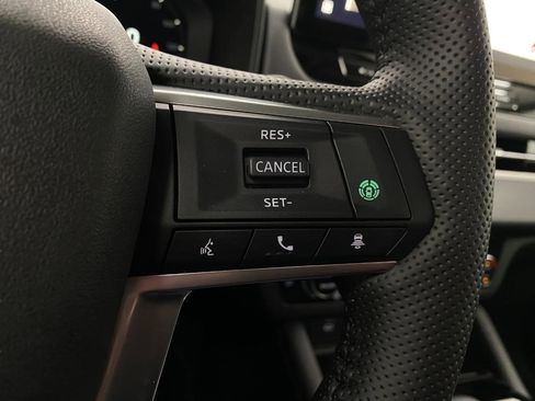 New 2026 Mitsubishi Outlander SEL image 17