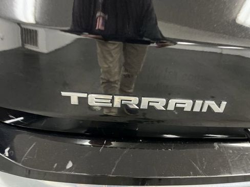 Certified 2018 GMC Terrain SLT w/ Preferred Package image 32