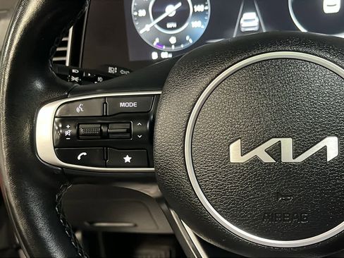 Used 2023 Kia Sportage SX AWD/4WD image 12