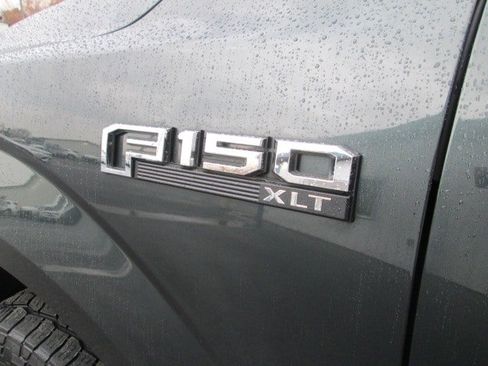 Used 2015 Ford F150 XLT w/ Equipment Group 302A Luxury image 11