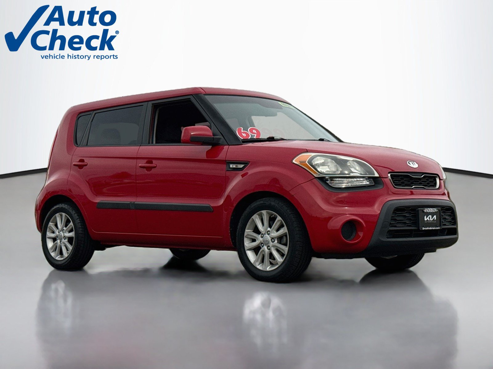 Used 2013 Kia Soul FWD image 1