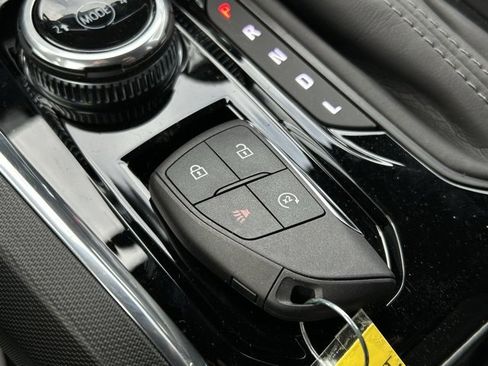 New 2026 GMC Canyon Elevation w/ Convenience Package image 45