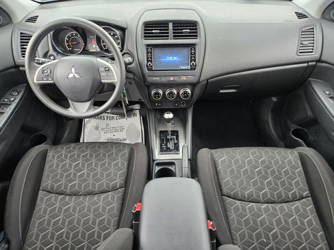 Used 2024 Mitsubishi Outlander Sport ES AWD/4WD image 13