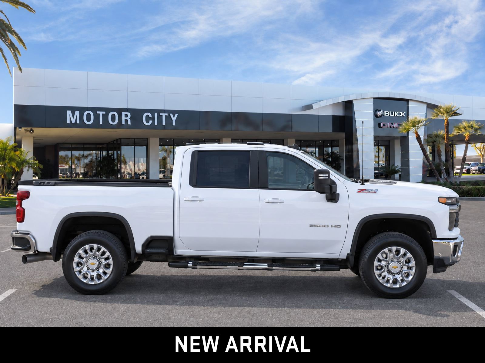 Certified 2024 Chevrolet Silverado 2500 LT AWD/4WD image 8