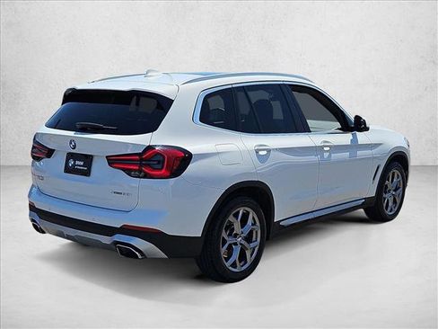 Used 2022 BMW X3 xDrive30i AWD/4WD image 5