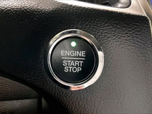 Used 2024 Ford Edge SEL AWD/4WD image 36