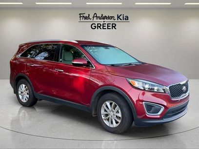 Used 2017 Kia Sorento LX w/ LX Convenience Package
