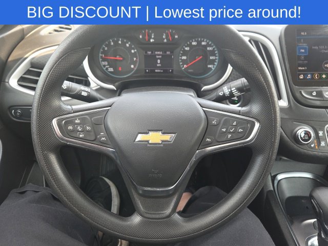 Used 2025 Chevrolet Malibu LT FWD image 35