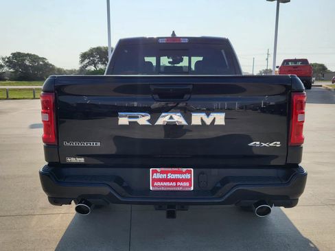 New 2025 RAM 1500 Laramie image 4