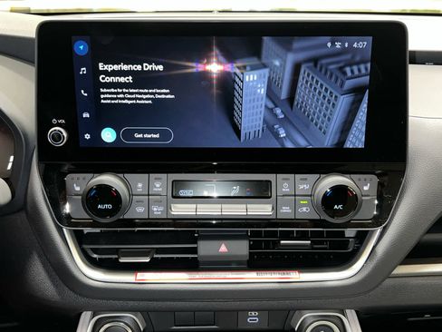 New 2026 Toyota Grand Highlander XLE image 24