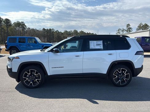 New 2026 Jeep Cherokee Overland AWD/4WD image 4
