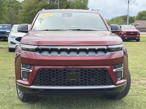 New 2026 Jeep Grand Wagoneer Limited AWD/4WD image 4