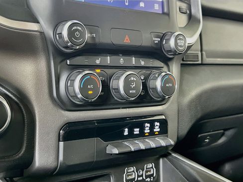 Used 2022 RAM 1500 Big Horn w/ Night Edition AWD/4WD image 15