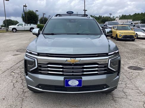 Used 2025 Chevrolet Tahoe Premier w/ Sun And Tow Package AWD/4WD image 2