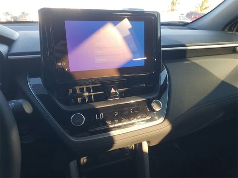 Certified 2025 Toyota Corolla Cross AWD Hybrid image 25