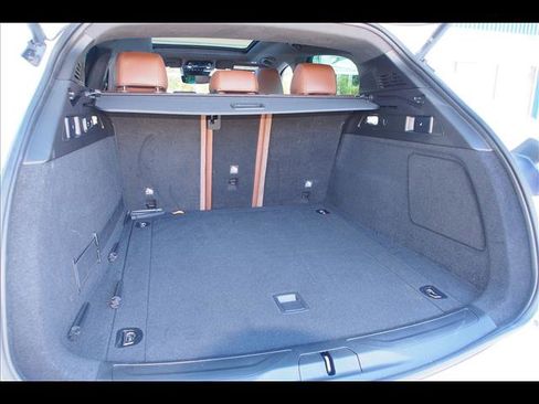 Used 2023 Maserati Grecale GT image 17