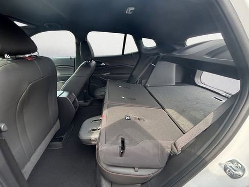 New 2026 Chevrolet Trax RS image 20