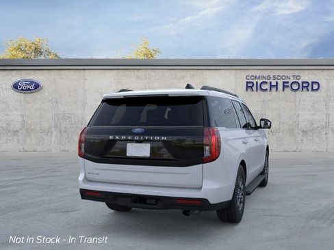 New 2026 Ford Expedition Active AWD/4WD image 14