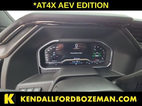 Used 2025 GMC Sierra 2500 AT4X w/ AT4X AEV Edition AWD/4WD image 14