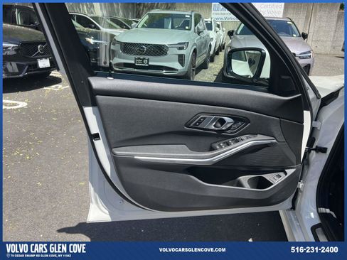 Used 2021 BMW 330i xDrive Sedan w/ Convenience Package AWD/4WD image 15
