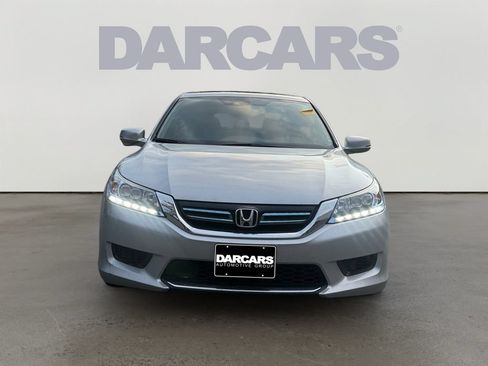 Used 2015 Honda Accord Touring image 2