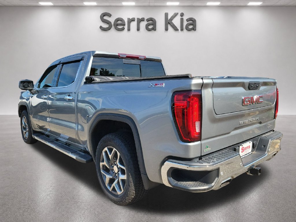 Used 2023 GMC Sierra 1500 SLT w/ SLT Premium Plus Package AWD/4WD image 3