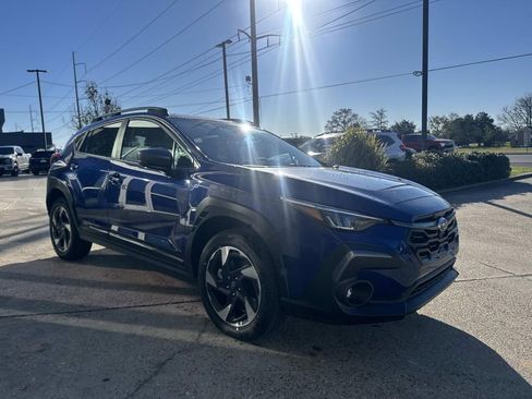 New 2026 Subaru Crosstrek 2.5i Limited w/ Crosstrek Mirror Package AWD/4WD image 3