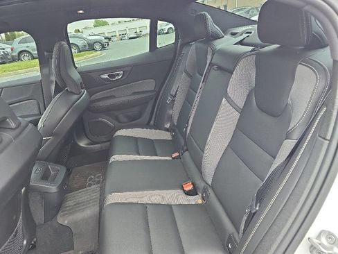 Used 2024 Volvo S60 B5 Plus FWD image 12