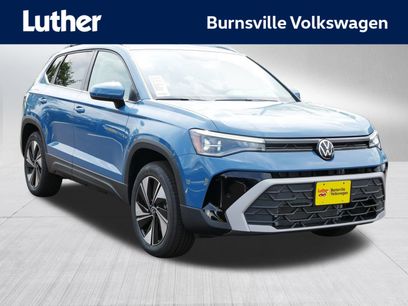 New 2025 Volkswagen Taos SE