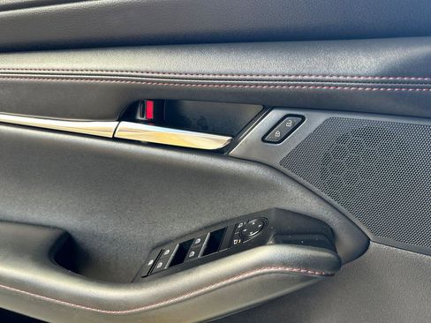 Certified 2024 MAZDA MAZDA3 s image 13