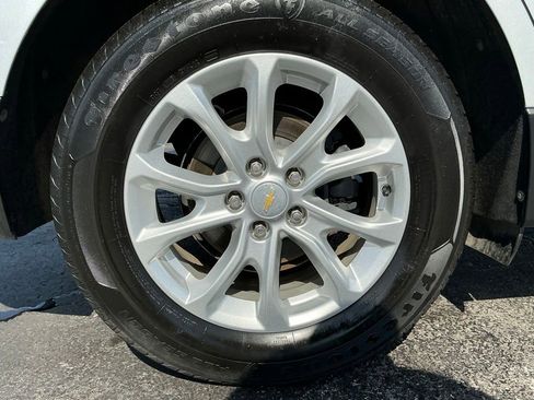 Used 2019 Chevrolet Equinox LT FWD image 5